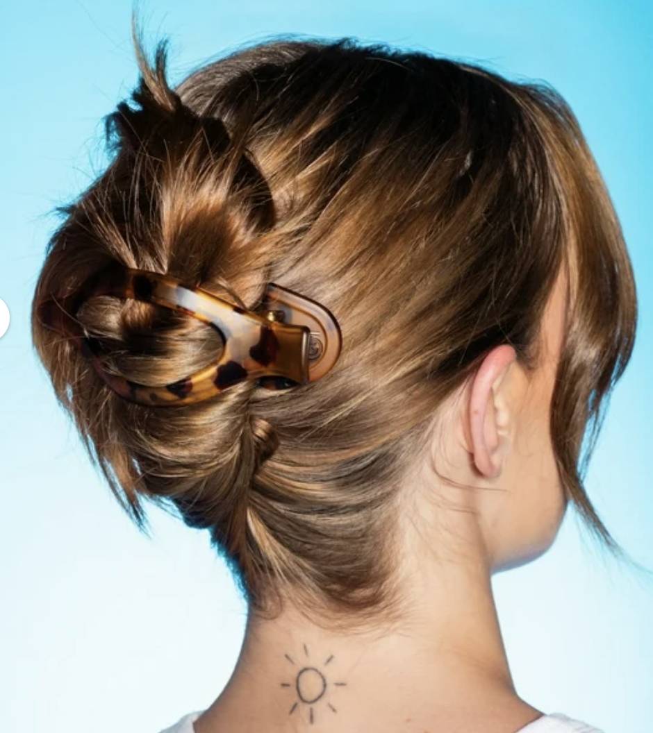 mindy kaling claw clip